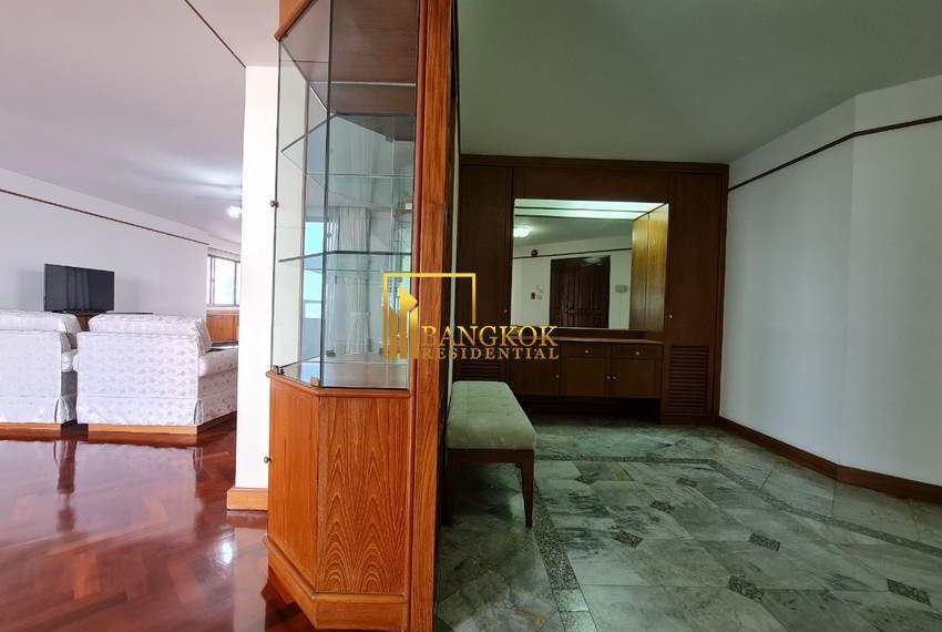 2 bed apartment Four Wings Mansion 0177 image-03