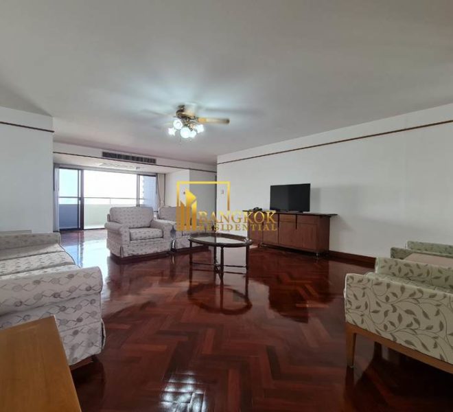 2 bed apartment Four Wings Mansion 0177 image-05
