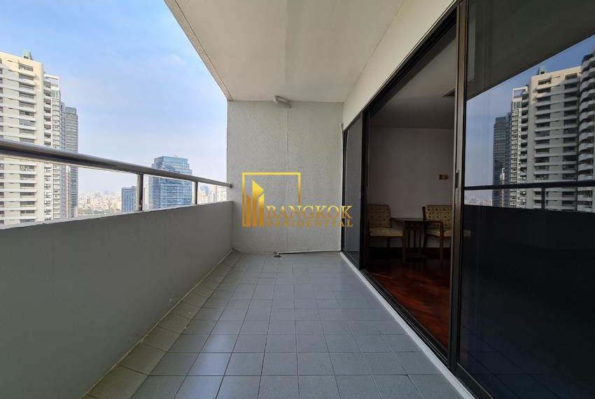 2 bed apartment Four Wings Mansion 0177 image-11