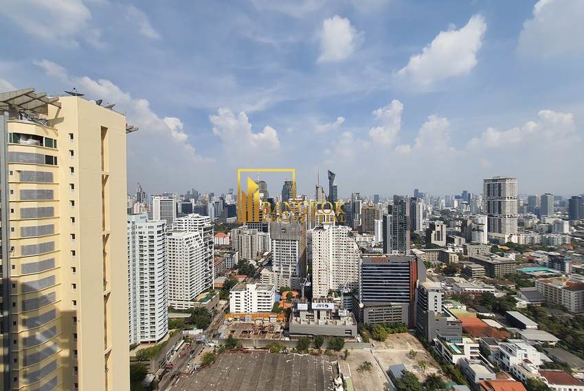 2 bed condo sukhumvit 24 Emporio Place 6171 image-07