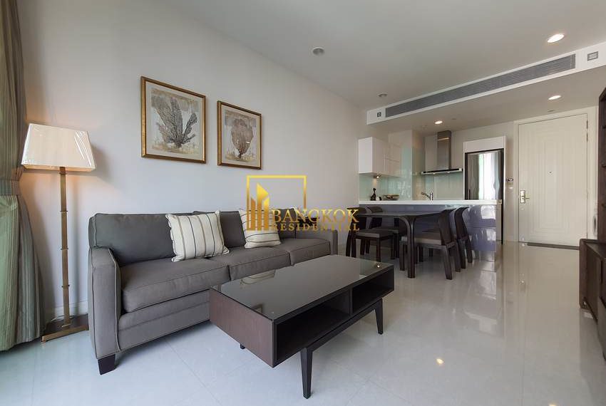 2 bedroom condo chidlom Q Langsuan 5719 image-02