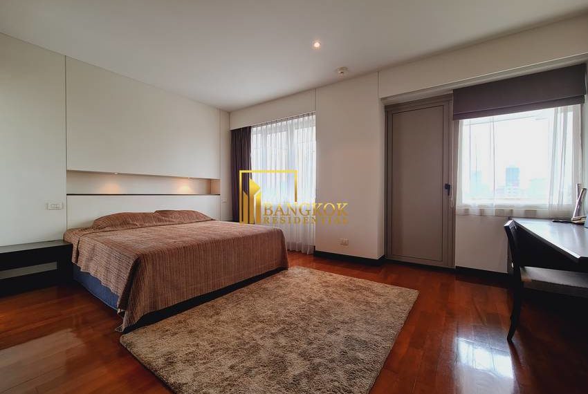 3 Bed For Rent Ruamrudee House 0241 image-11
