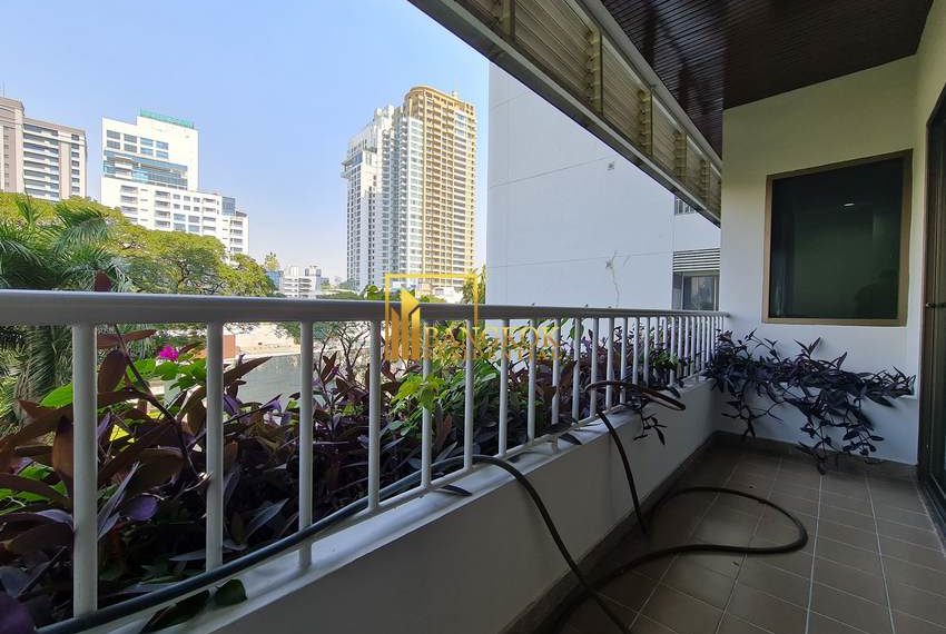3 bed apartment Le Cullinan 0148 image-06