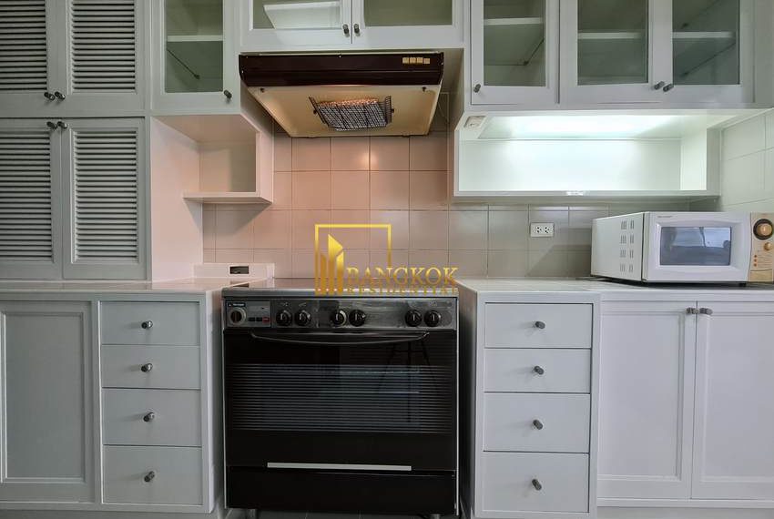 3 bed apartment Le Cullinan 0148 image-09