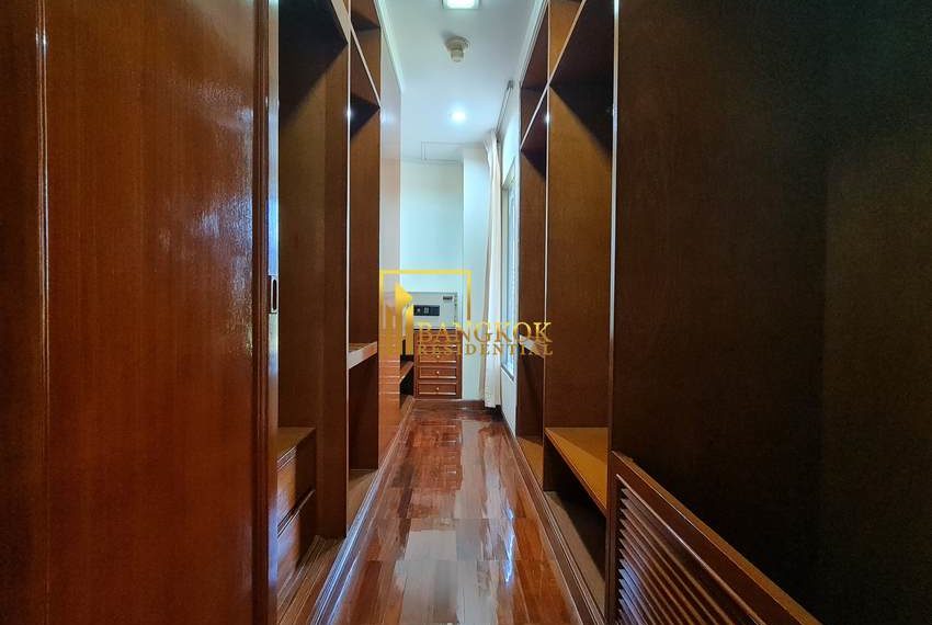 3 bed apartment Le Cullinan 0148 image-17