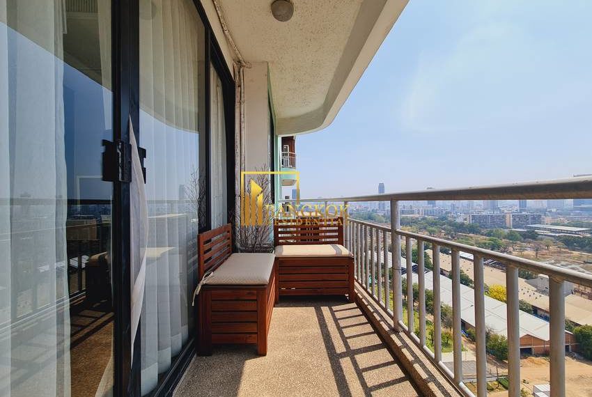 3 bed condo Lake Green 2378 image-09