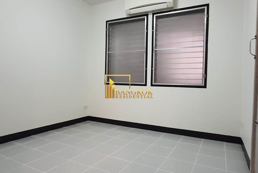 3 bed house for rent phrom phong 7723 image-24