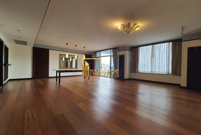 3 bedroom near bts phloen chit All Seasons Mansion 4612 image-04