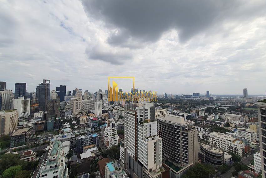 3 bedroom near bts phloen chit All Seasons Mansion 4612 image-06