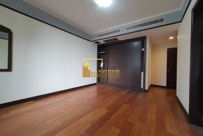 3 bedroom near bts phloen chit All Seasons Mansion 4612 image-19