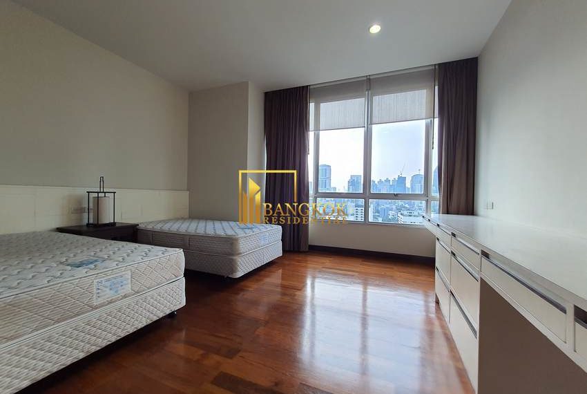 3 bedroom thonglor apartment VASU The Residence 0616 image-16