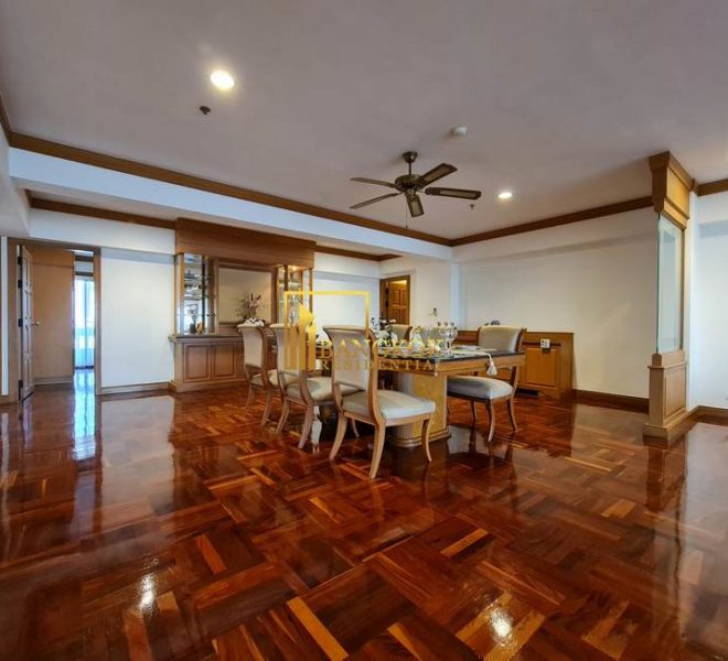 4 bed apartment for rent Centre Point Phromphong 7025 image-07