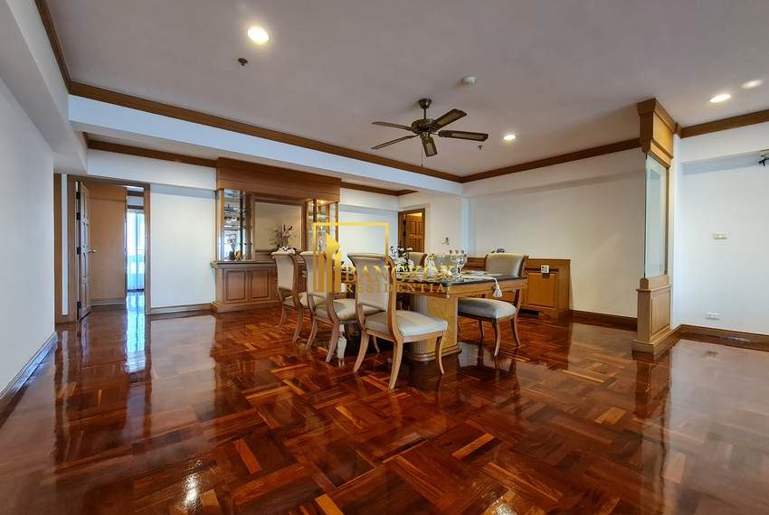 4 bed apartment for rent Centre Point Phromphong 7025 image-07
