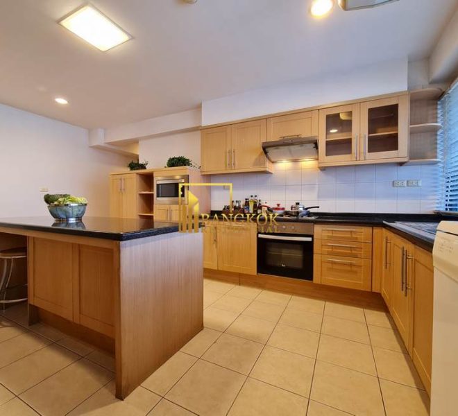 4 bed apartment for rent Centre Point Phromphong 7025 image-11
