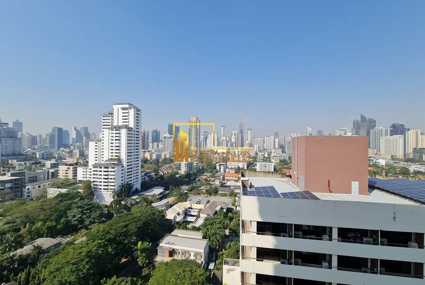 4 bed apartment for rent Centre Point Phromphong 7025 image-14