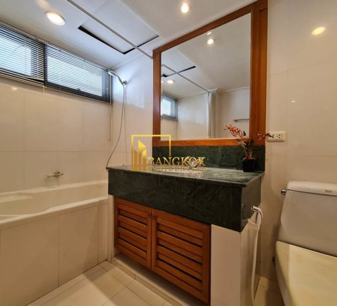 4 bed apartment for rent Centre Point Phromphong 7025 image-19