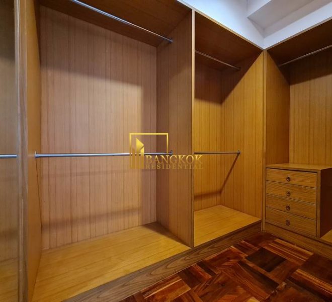 4 bed apartment for rent Centre Point Phromphong 7025 image-22