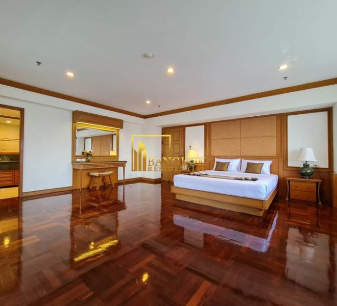 4 bed apartment for rent Centre Point Phromphong 7025 image-28
