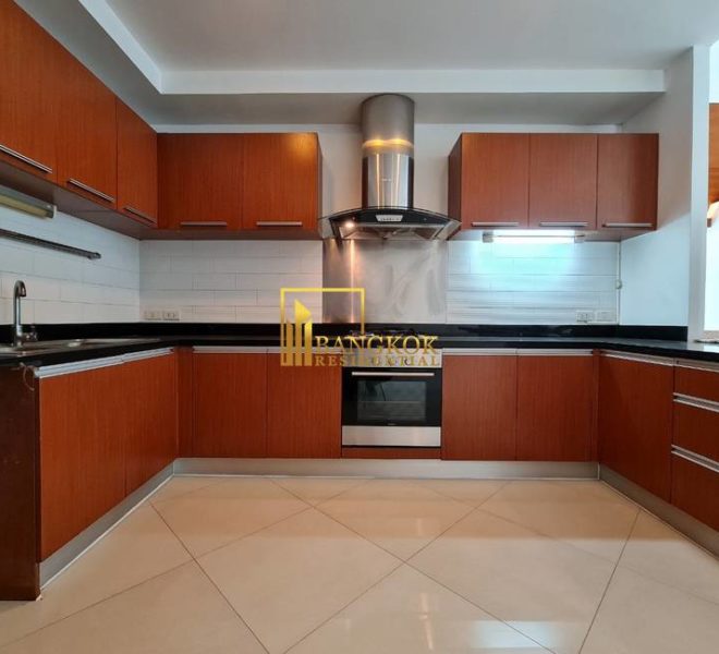 4 bed duplex apartment The Verandah 0083 image-07