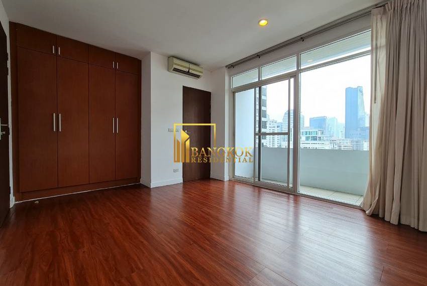 4 bed duplex apartment The Verandah 0083 image-14