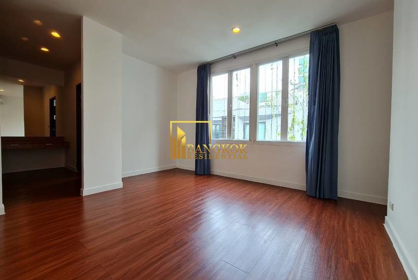 4 bed duplex apartment The Verandah 0083 image-15