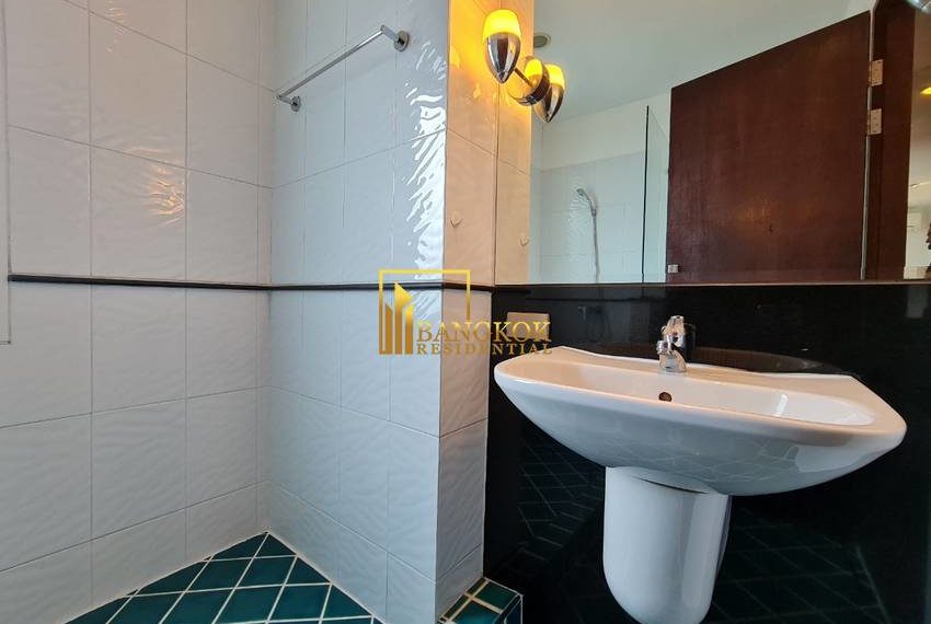 4 bed duplex apartment The Verandah 0083 image-17