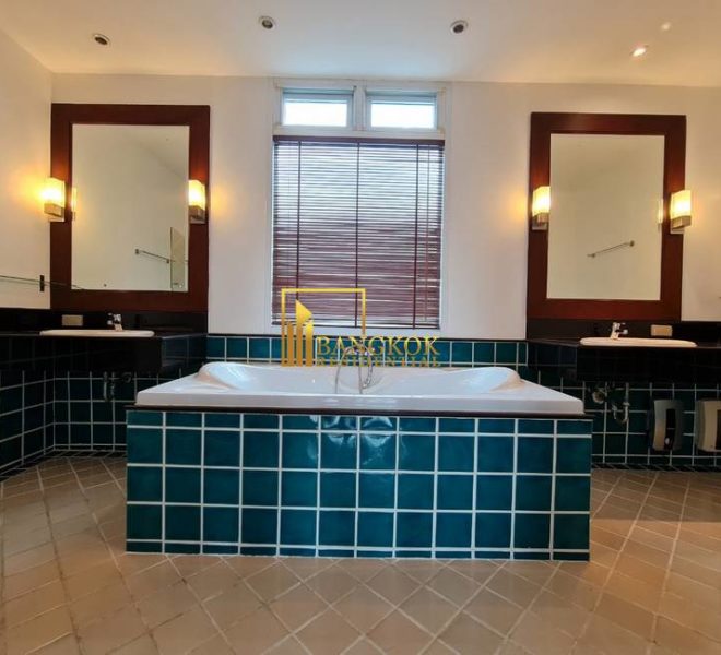 4 bed duplex apartment The Verandah 0083 image-23