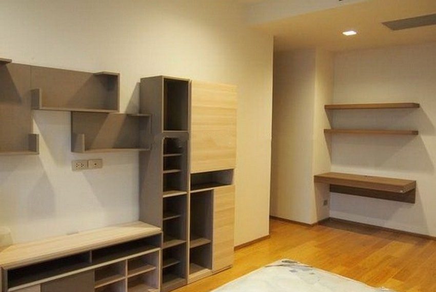 5864 Image-07