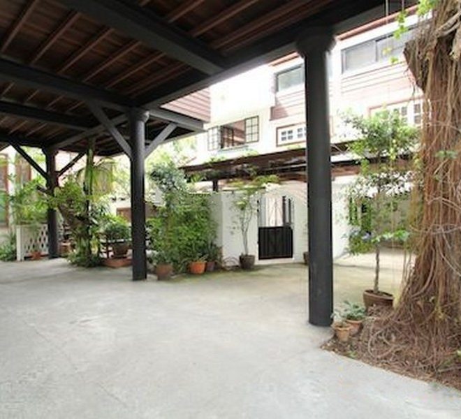7676 Image-01