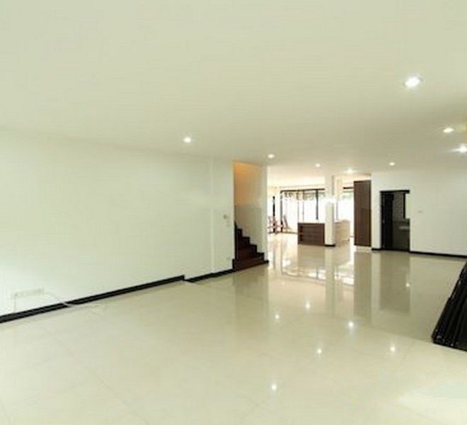 7676 Image-06