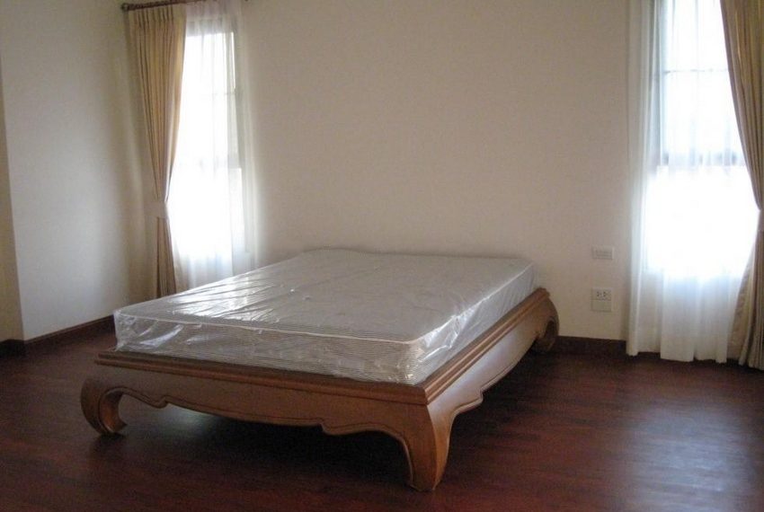 7913 Image-09