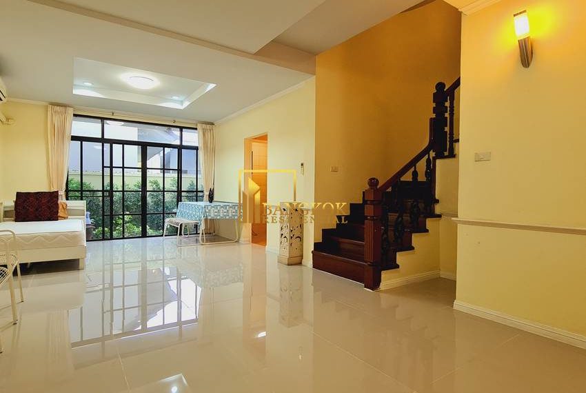 Baan Chicha Castle 3 bed for rent 8586 image-01