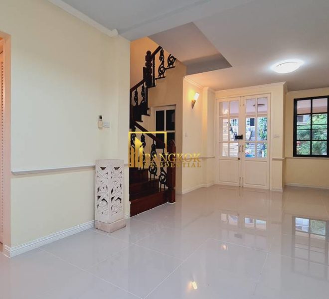 Baan Chicha Castle 3 bed for rent 8586 image-02