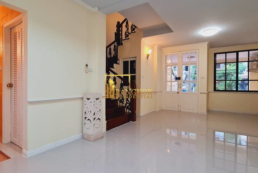 Baan Chicha Castle 3 bed for rent 8586 image-02