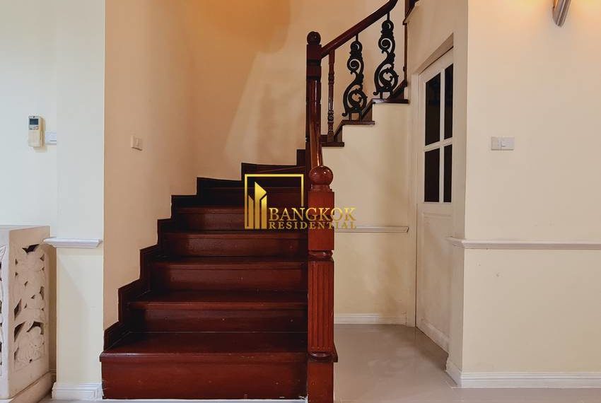 Baan Chicha Castle 3 bed for rent 8586 image-04