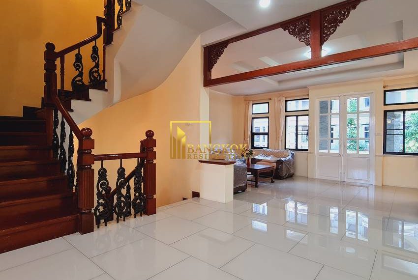 Baan Chicha Castle 3 bed for rent 8586 image-08