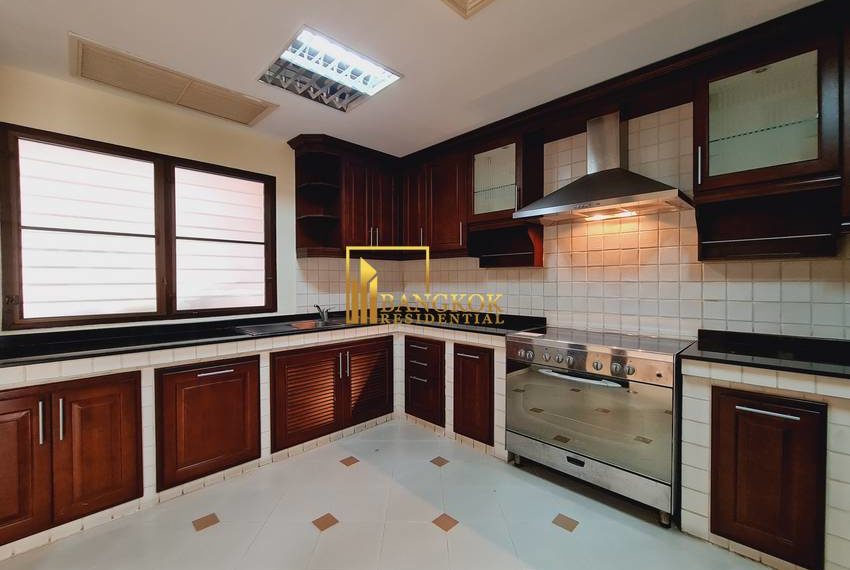 Baan Sukjai 3 bed for rent ekkamai 7690 image-11