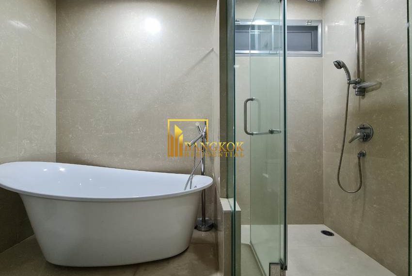 2 bed condo phrom phong The Madison 1715 image-18