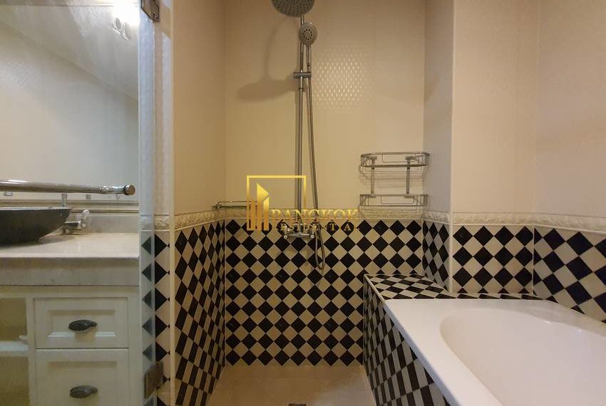 2 bed duplex condo The Rajdamri 6486 image-19