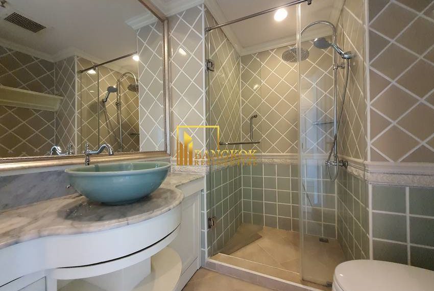 2 bed duplex condo The Rajdamri 6486 image-21