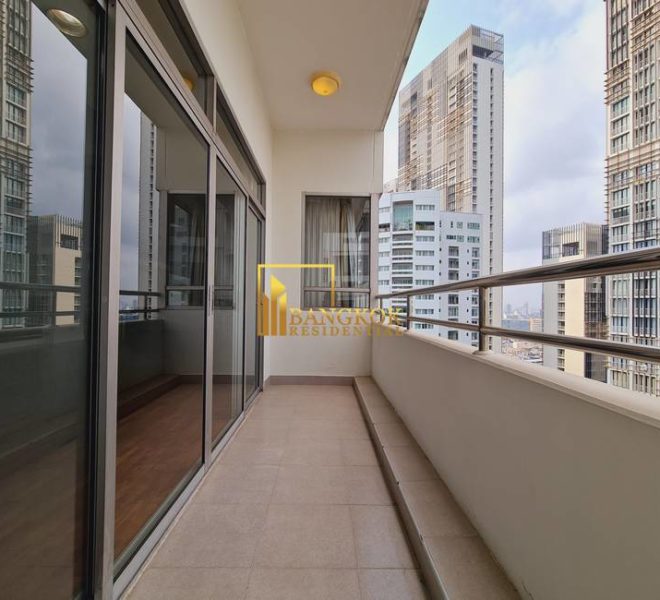 3 bed for rent Krungthep Thani Tower 0514 image-07