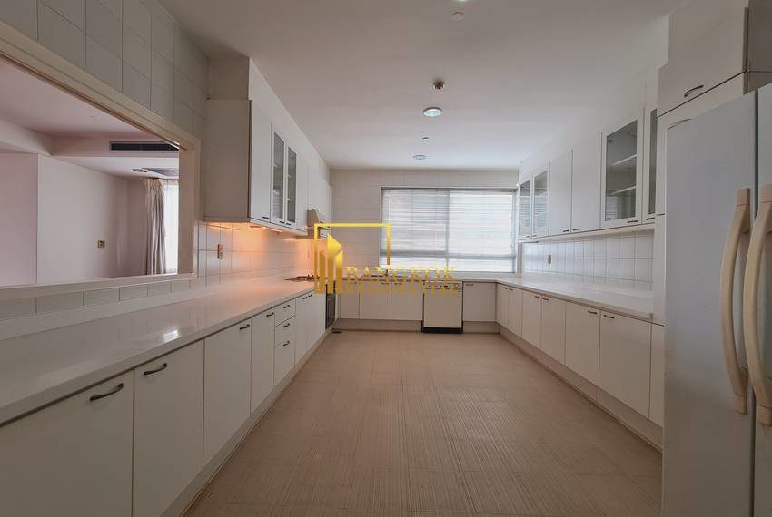 3 bed for rent Krungthep Thani Tower 0514 image-10