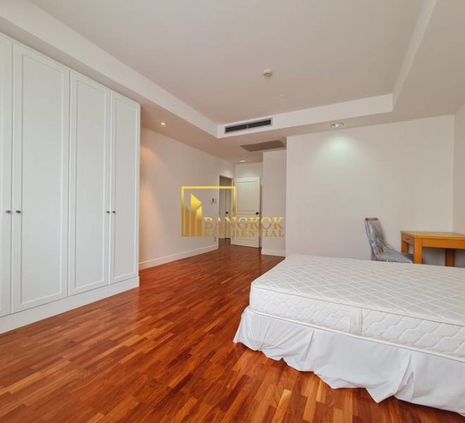 3 bed for rent Krungthep Thani Tower 0514 image-25