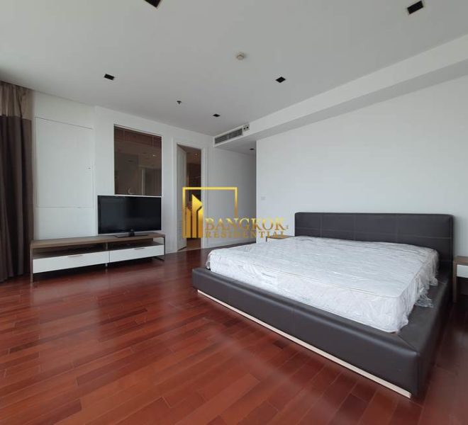 3 bed for rent phloen chit Athenee Residence 3389 image-17