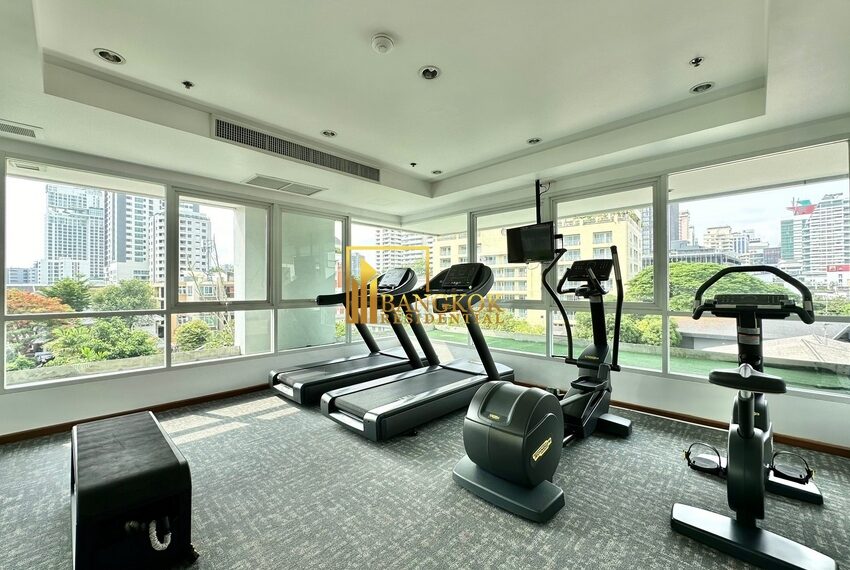 31 Residence Facilities Image-04