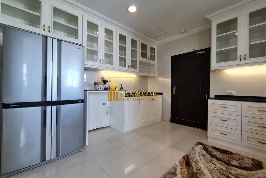 4 bed duplex penthouse apartment Piyathip Place 7101 image-07