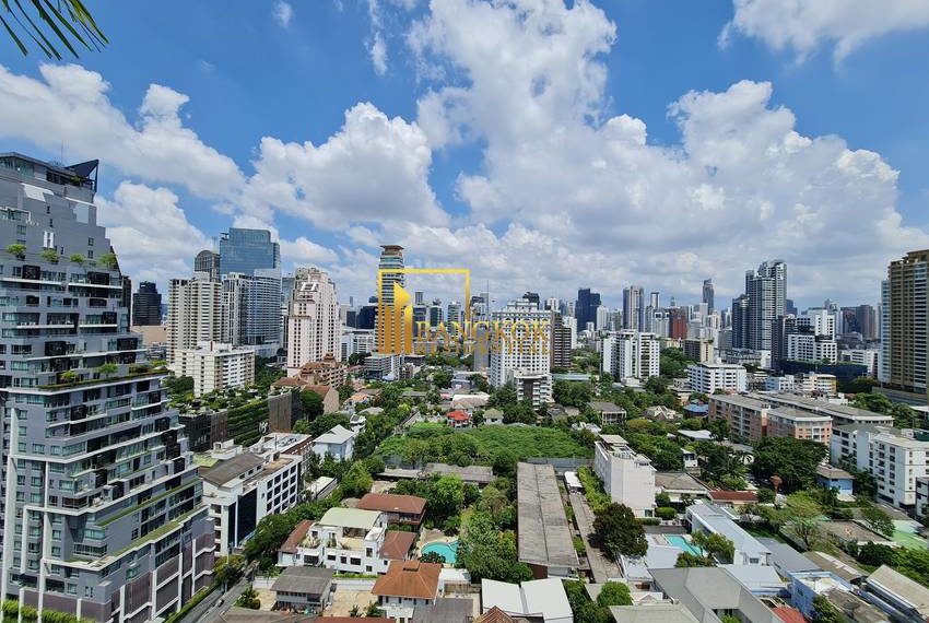 4 bed duplex penthouse apartment Piyathip Place 7101 image-17