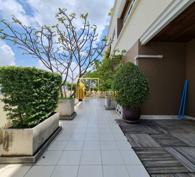 4 bed duplex penthouse apartment Piyathip Place 7101 image-18