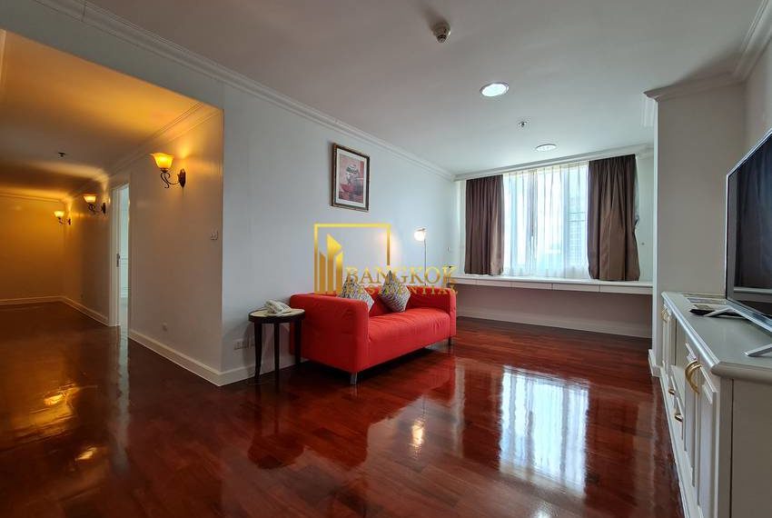 4 bed duplex penthouse apartment Piyathip Place 7101 image-21