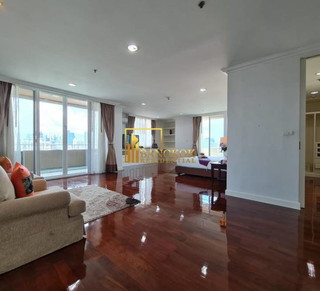 4 bed duplex penthouse apartment Piyathip Place 7101 image-22
